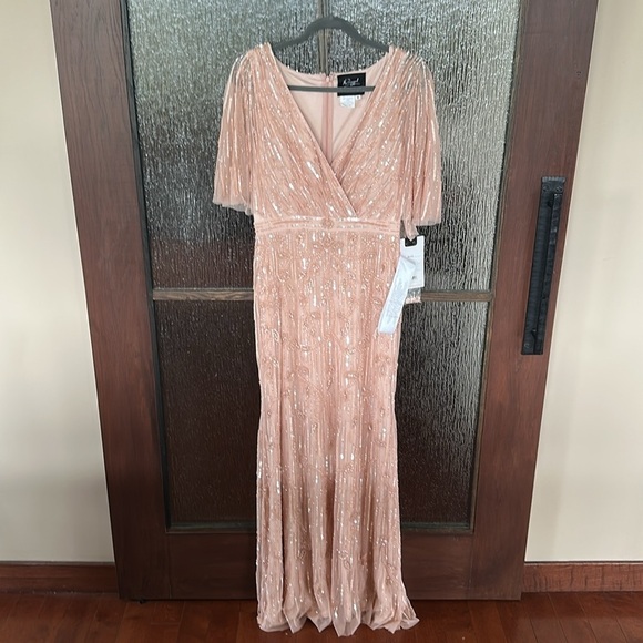 MAC DUGGAL
Pink Embellished Cap Sleeve Faux Wrap Trumpet Gown size 8. - Picture 8 of 17